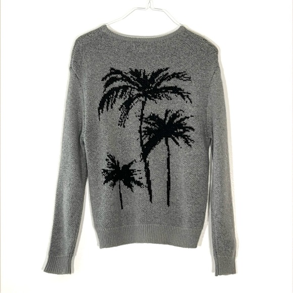 Amuse Society Women’s Gray Sweater - Picture 4 of 9